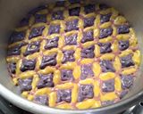 Foto langkah ke 4 dari resep TrioChoco Mocca Batik Cake.