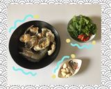 รูปขั้นตอนการทำที่ 1 ของ ปูม้ากุ้งผัดตั้งโอ๋🦀🦐