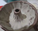 Foto del paso 7 de la receta: Queque de plátano con leche