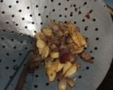 Foto langkah ke 1 dari resep Soto Seger (bening) ayam kampung.