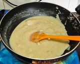 A picture of step 5 of Tiranga Kaaju Burfi.