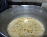 A picture of step 2 of Chicken corn soup.