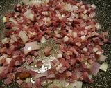 A picture of step 1 of Frittata Speck e Zola.