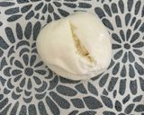 Foto del paso 3 de la receta Ensalada de Burrata con Pepinillos y Aceitunas negras