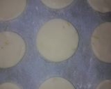 Foto del paso 9 de la receta: Alfajor de Maicena sin huevo, rápido
