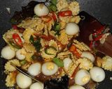 Foto langkah ke 3 dari resep Oseng putren telur puyuh pete kecap pedas #4.