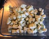 Une image de l'étape 1 de Gâteau léger aux pommes et prunes du jardin.