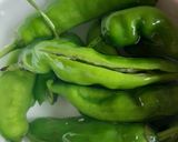 A picture of step 1 of Stuff chillies with cheese and potatoes..(piment Farsi).