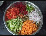 A picture of step 4 of Protein Sprouts Salad.