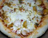 A picture of step 5 of Deep Pan Pizza.