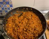 Foto del paso 1 de la receta: Cous cous con bolognese, salsa de yogurt y feta
