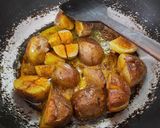 चटपटे भरवा आलू (Bharva Aloo Recipe In Hindi) रेसिपी चरण 3 फोटो