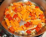 Foto del paso 2 de la receta: Pollo arvejado
