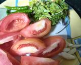 A picture of step 1 of Coriander And Tomato Chutney.