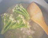 Saute Caulini, Brown Mushroom, Bacon, and Walnut recipe step 3 photo