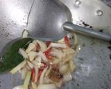 Foto langkah ke 2 dari resep Oseng Tahu Kacang Panjang.