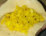 A picture of step 3 of Crunchy Poha Samosa.