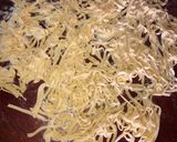 Foto del paso 5 de la receta: Fideos al huevo!! Con estofado 😋