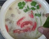 Foto langkah ke 6 dari resep Tom Kha Gai.