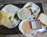 A picture of step 1 of Rice & Potatoes kabab.