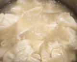 Foto langkah ke 4 dari resep Soup Pangsit Udang Ayam / Wonton Soup.