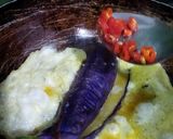 Foto langkah ke 3 dari resep Terong Telur Dadar.