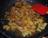 A picture of step 4 of Pumpkin-Prune stew with lamb.