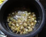 A picture of step 1 of Bendekai sambar/ Okra sambar:.