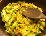 Foto del paso 6 de la receta: Habas Esparragás con Huevo