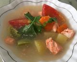 Foto langkah ke 9 dari resep Yummy salmon soup.