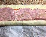 Foto del paso 4 de la receta: Rosca de Hojaldre Salada con un toque picante