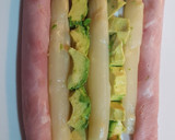 Foto del paso 1 de la receta: Aguacate, espárragos y jamón york