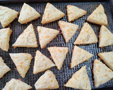 Foto del paso 4 de la receta: Scons de queso 🧀