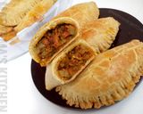 A picture of step 20 of Chicken pies.