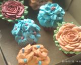 Foto langkah ke 4 dari resep Simple Buttercream.