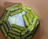 صورة لخطوة 2 من وصفة ورق عنب في قدر الضغط الكهربائي