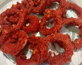 A picture of step 7 of Cheetos onion ring.