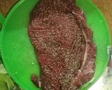 Savanyú káposztával töltött szűzpecsenye édesburgonya pürével recept fázis 2 fotója
