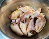 A picture of step 3 of Japanese Chicken Wings Karaage.