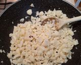 A picture of step 3 of Pasta with Cauliflower (White Sauce).