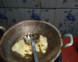 Foto langkah ke 4 dari resep Rempeyek rebon gurih.