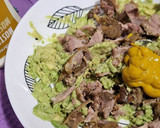 Foto del paso 3 de la receta: Aguacate relleno de carne con mostaza y miel