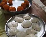 A picture of step 11 of Gajar Halwa Poli.