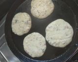 A picture of step 3 of Onion Pancakes.