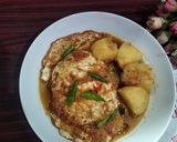 Foto langkah ke 4 dari resep Sambal Goreng Kentang Telur Ceplok.