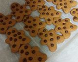 Foto del paso 5 de la receta: Galletitas de jengibre con pepitas de cacao