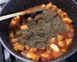 Une image de l'étape 8 de Panais aux tomates et épices.