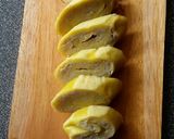 Foto langkah ke 6 dari resep Chicken egg roll.