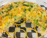Foto del paso 4 de la receta: Quiche de brócoli con Queso Cheddar, Mozzarella!!
