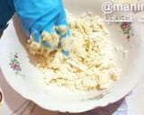 صورة لخطوة 1 من وصفة كيش بالبصل والجبن